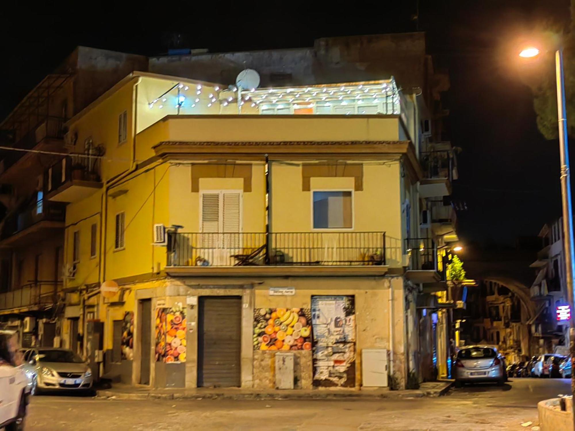 In Piazza Casavacanze Palermo Exterior foto
